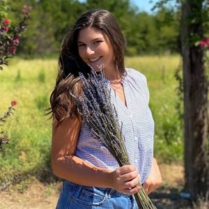 Meet your Posher, Mallory